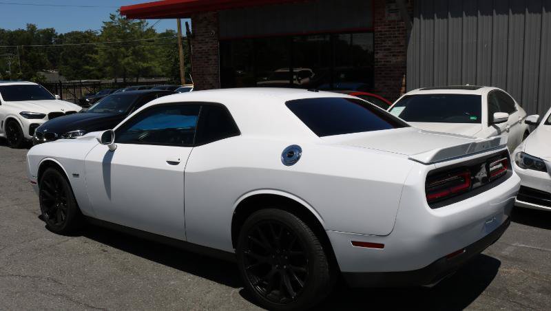 Used 2015 Dodge Challenger R/T w/ Quick Order Package 22B R/T RWD image 5