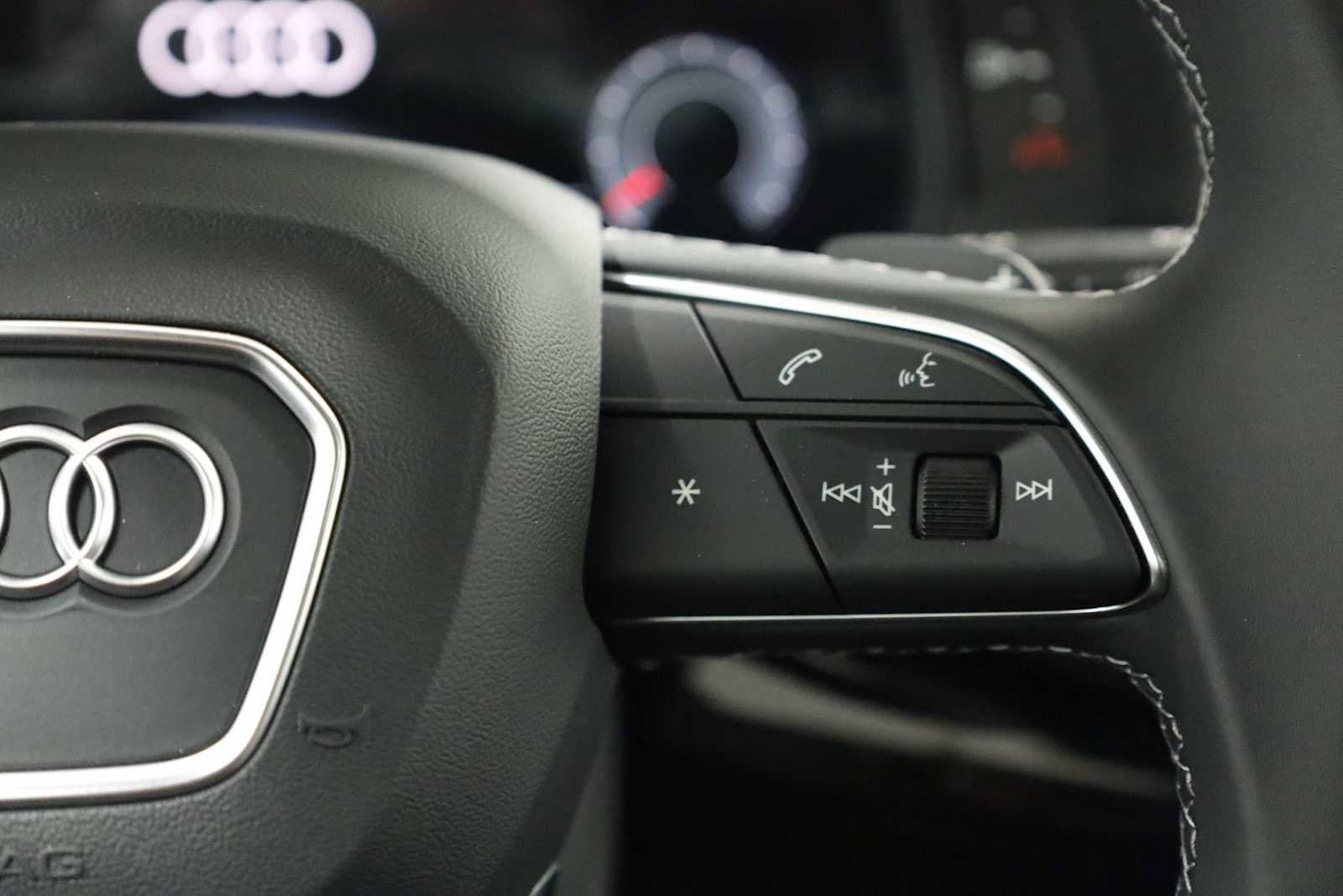 New 2026 Audi Q8 Premium Plus image 26