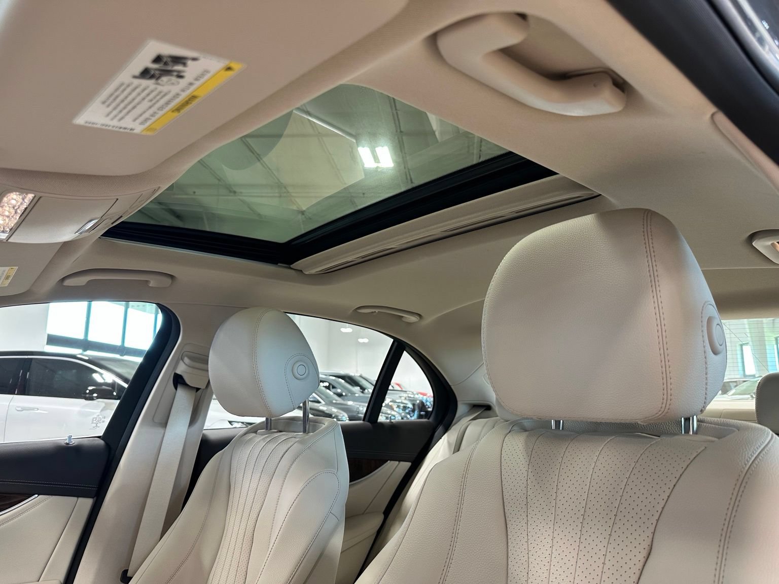 Used 2017 Mercedes-Benz E 300 image 33