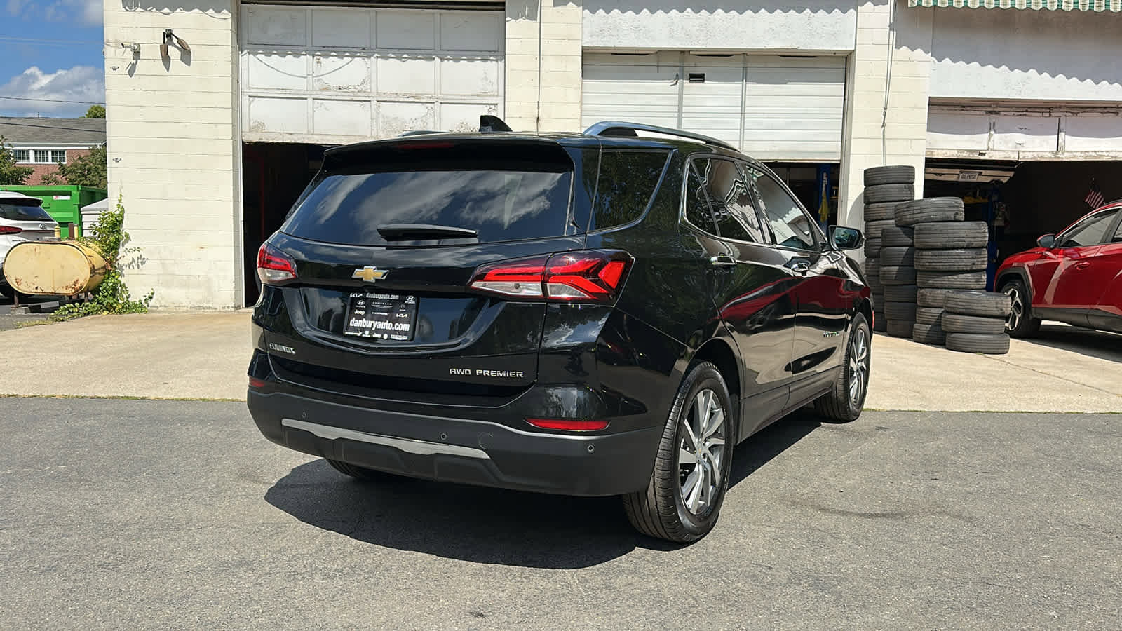 Used 2022 Chevrolet Equinox Premier image 3