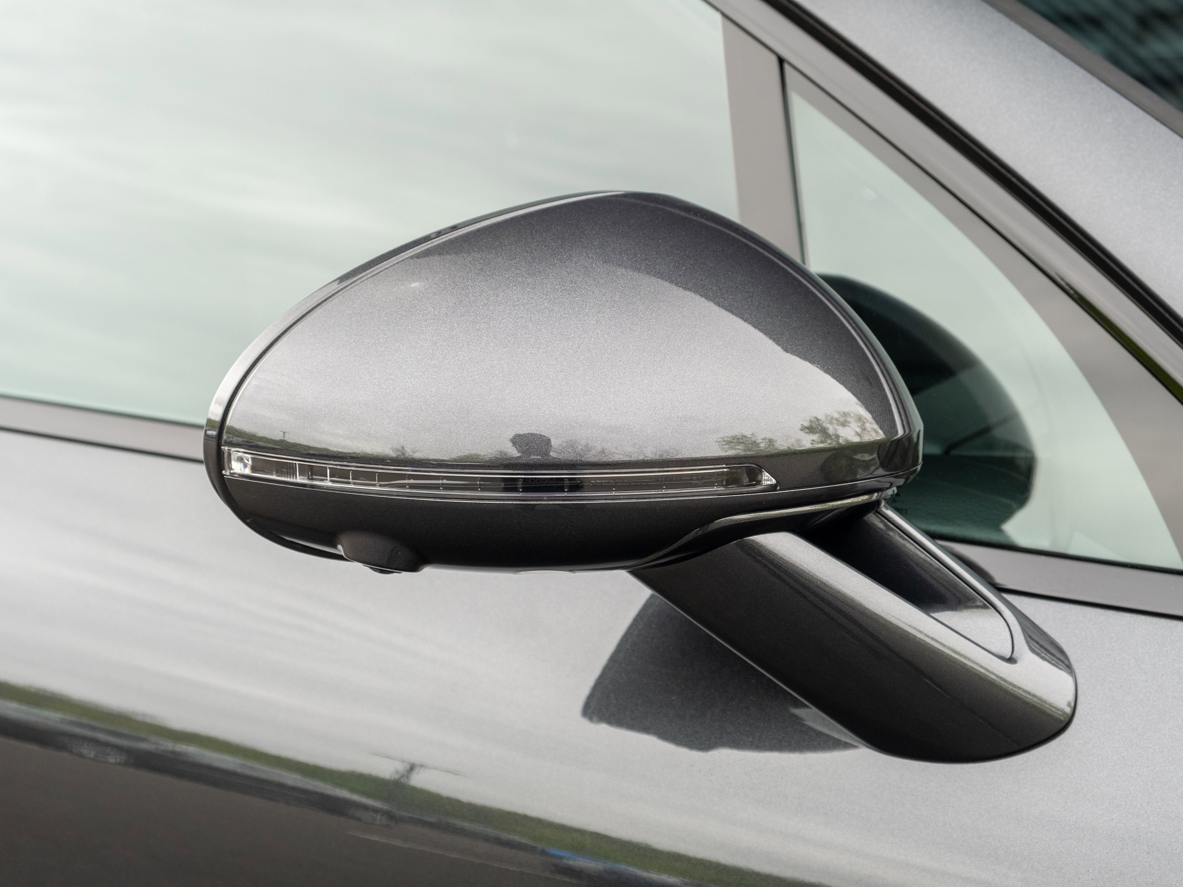 Certified 2026 Porsche Macan AWD/4WD image 37