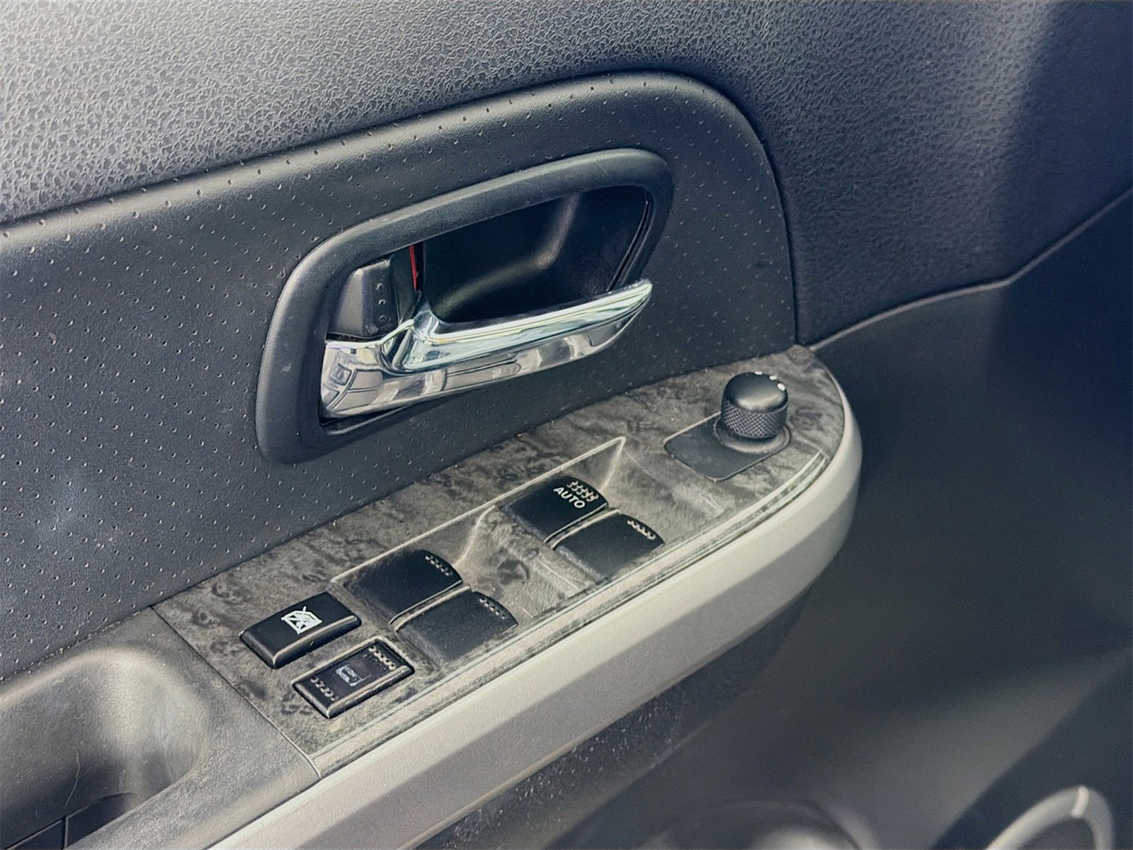 Used 2012 Suzuki Grand Vitara Limited image 20