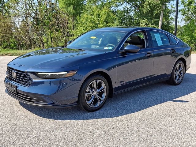 Used 2023 Honda Accord EX image 3