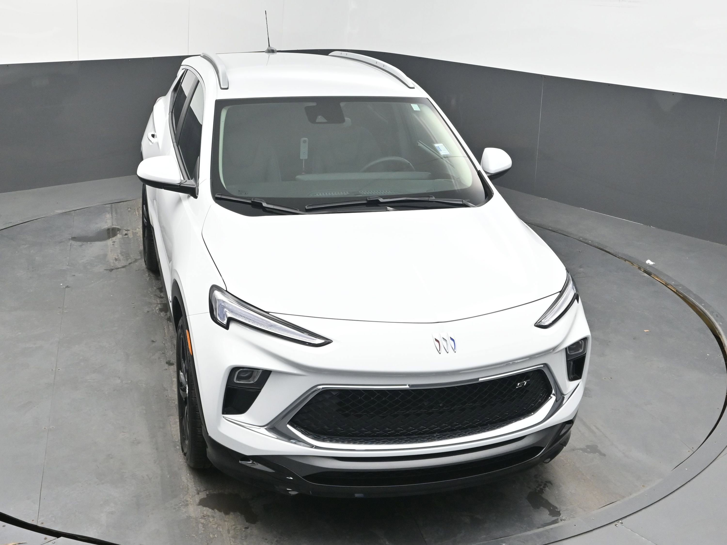 Certified 2026 Buick Encore GX Sport Touring w/ Comfort Package image 31