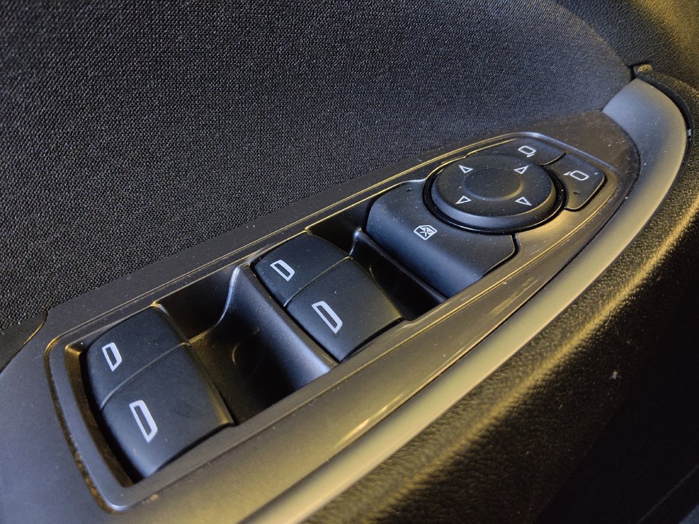 Used 2024 Chevrolet Malibu LS FWD image 27