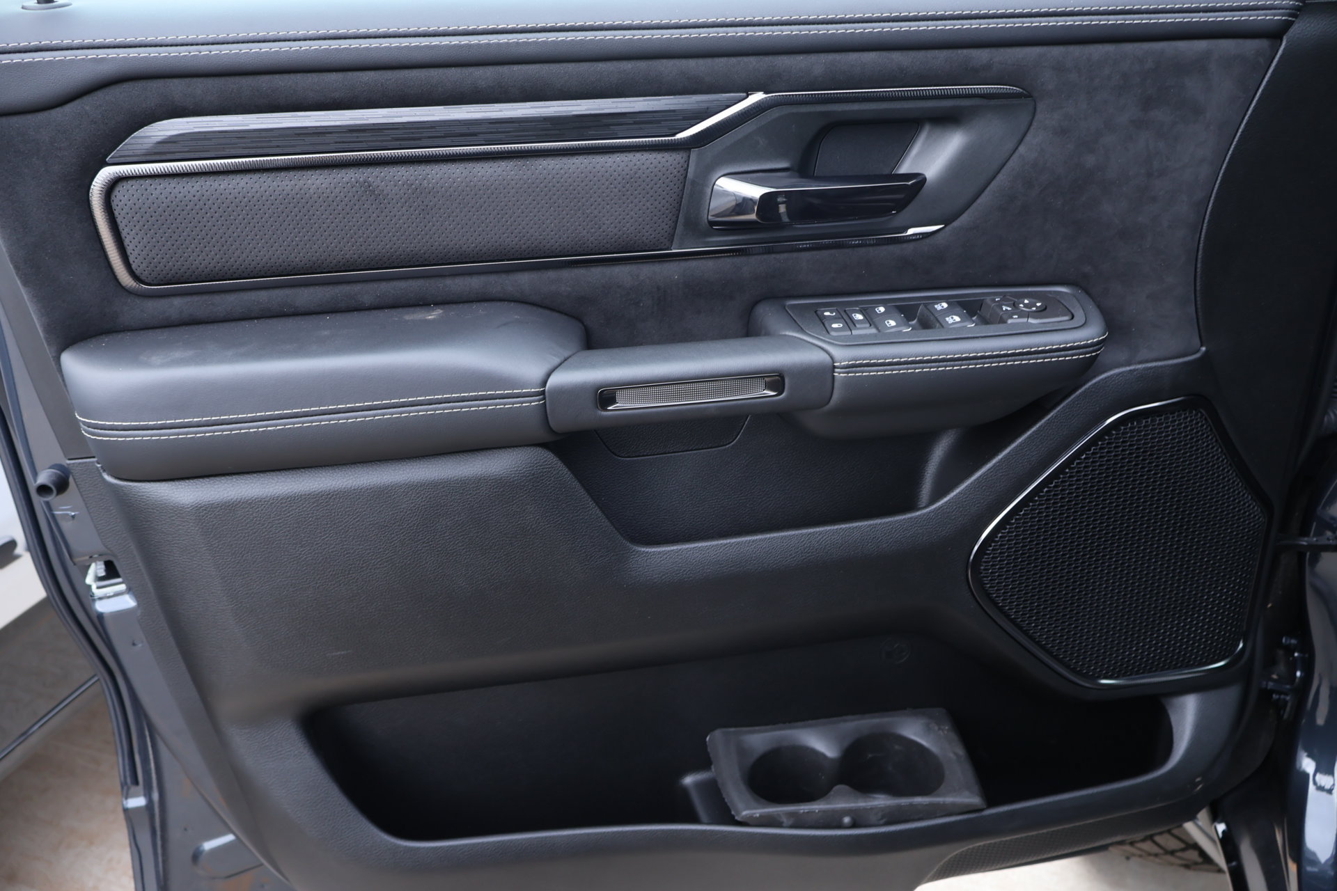 New 2026 RAM 1500 RHO AWD/4WD image 17