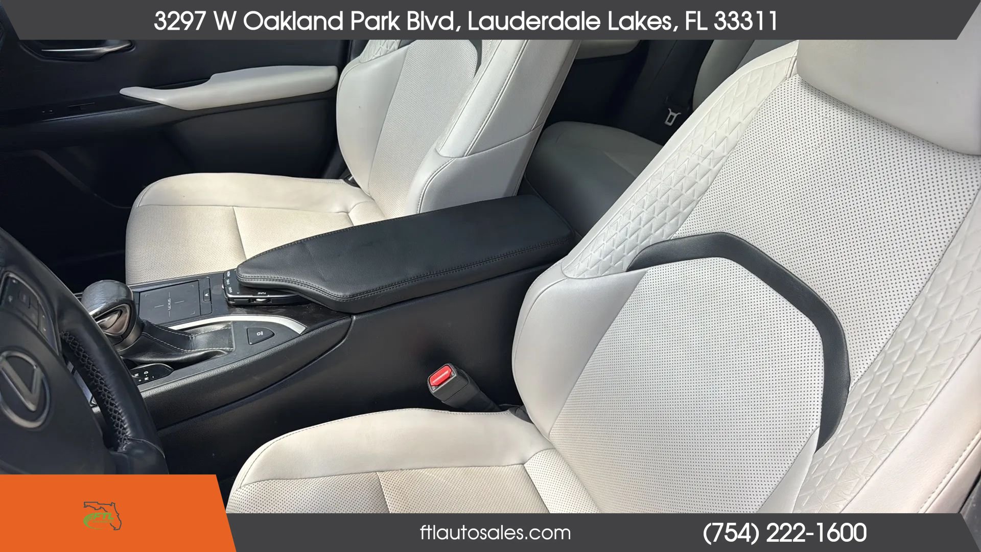 Used 2019 Lexus UX 200 w/ Premium Package FWD image 21