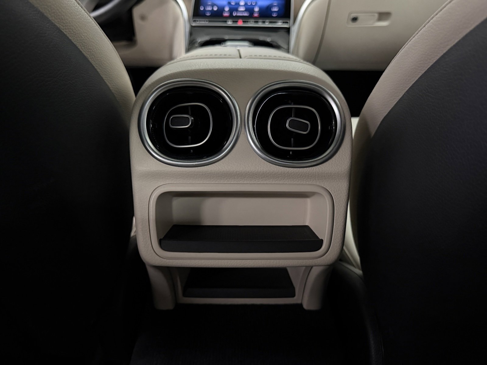 Certified 2022 Mercedes-Benz C 300 4MATIC Sedan image 37