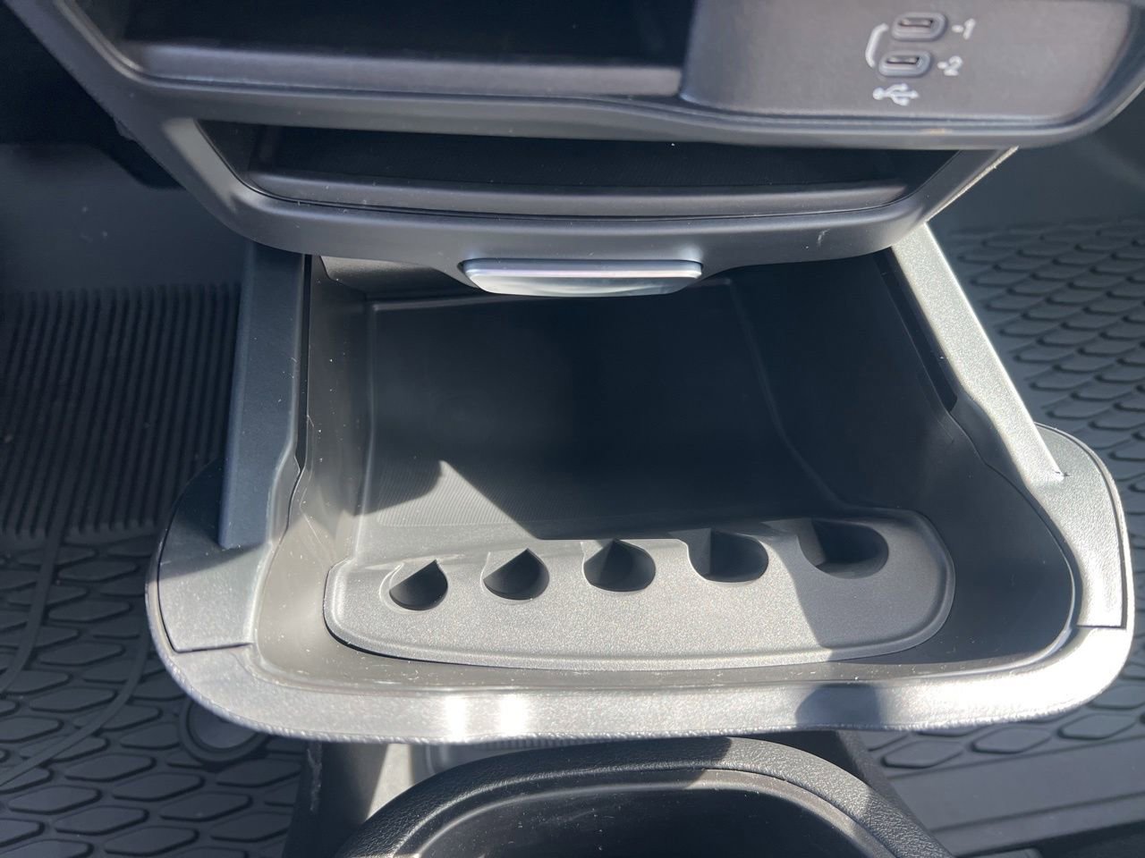 New 2026 Chrysler Pacifica Select FWD image 27