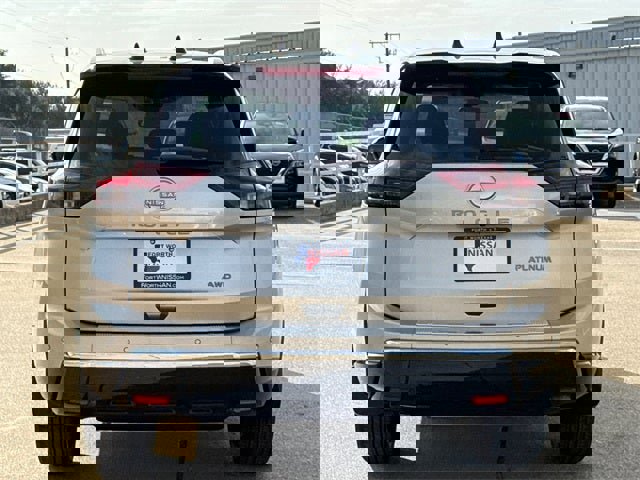 New 2026 Nissan Rogue Platinum w/ Tech Package image 8