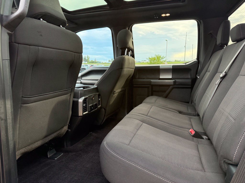 Used 2017 Ford F150 XLT w/ Equipment Group 302A Luxury AWD/4WD image 11