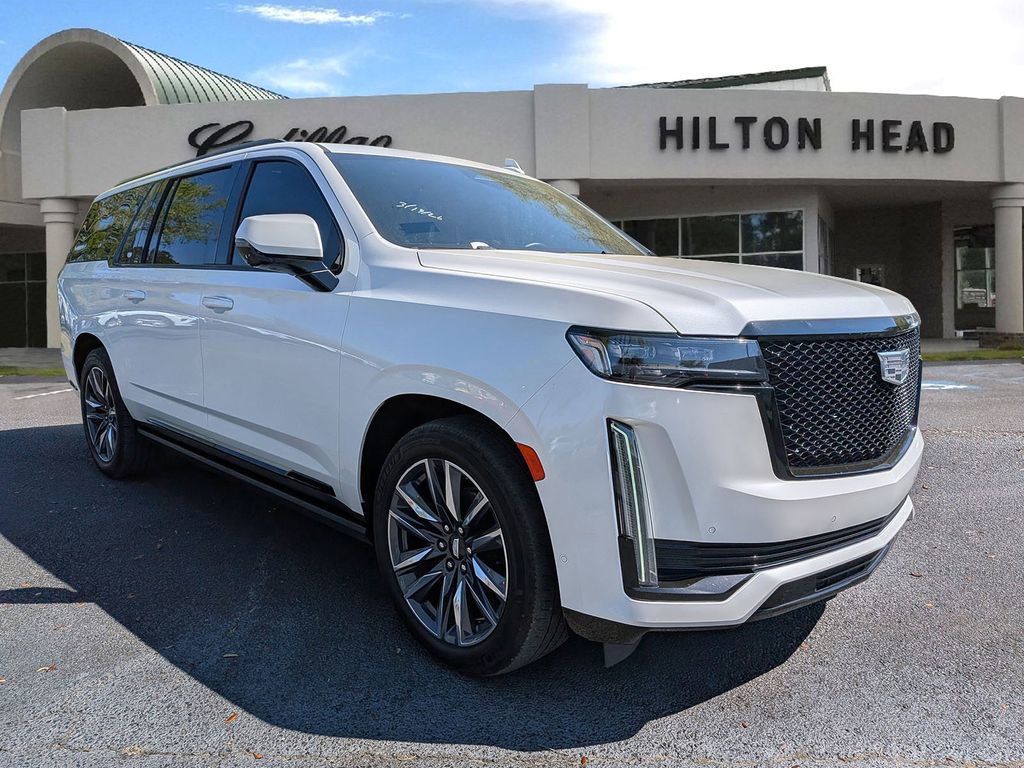 Used 2022 Cadillac Escalade ESV Sport Platinum w/ Heavy-Duty Trailer Package image 8