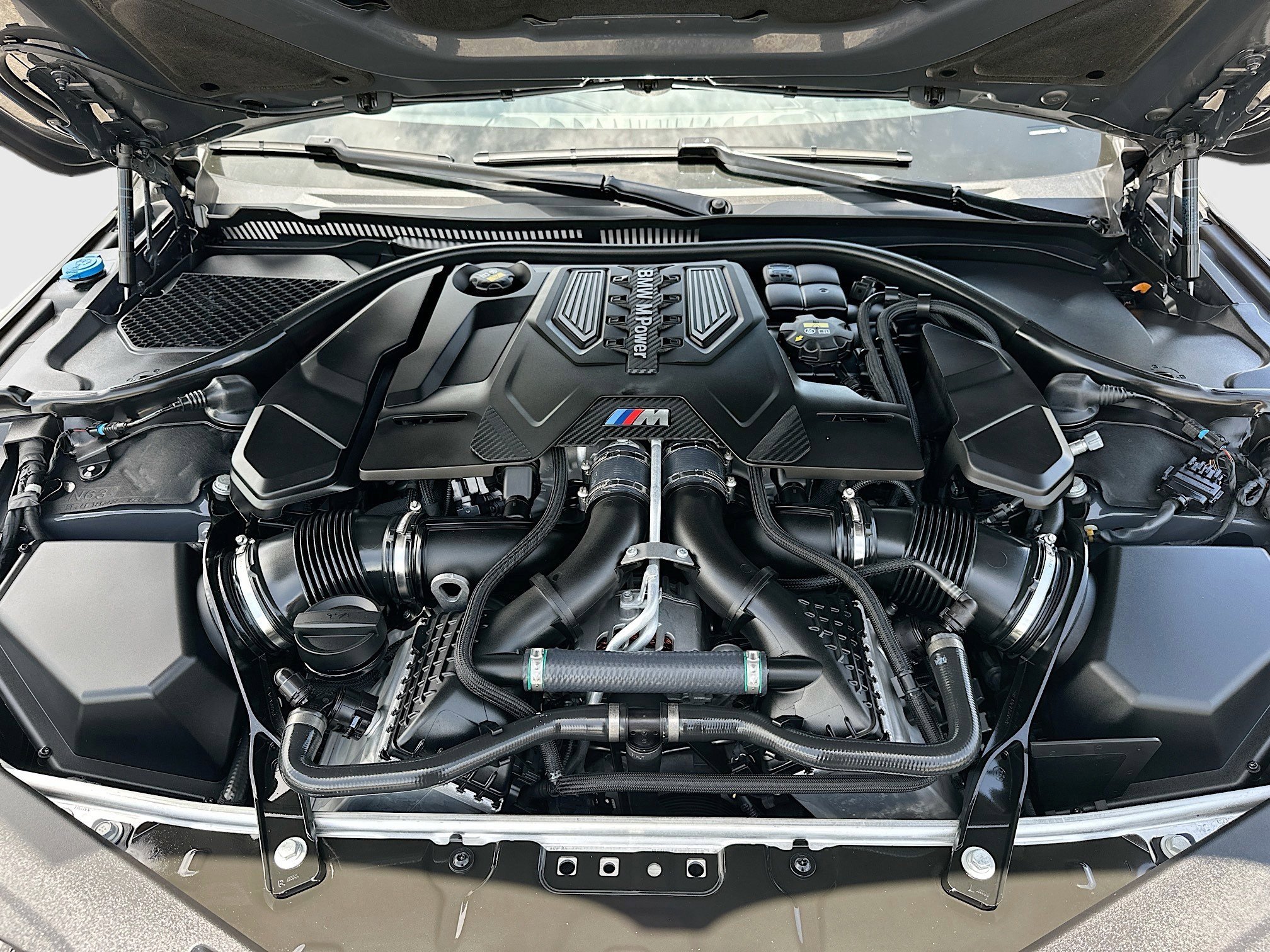 Used 2022 BMW M8 Competition w/ Driving Assistance Package image 31