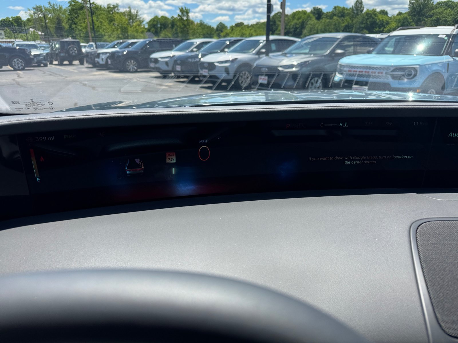 New 2026 Lincoln Nautilus Reserve AWD/4WD image 32