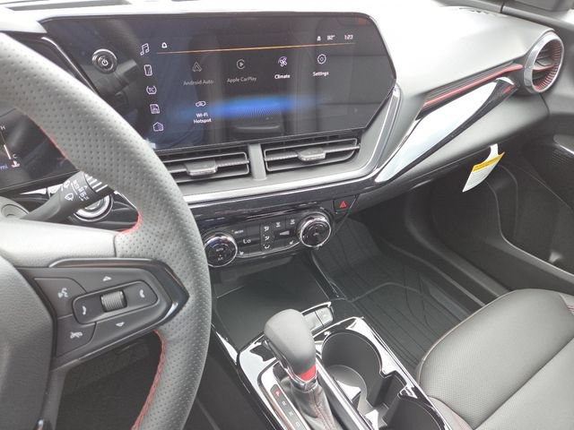 New 2026 Chevrolet Trax RS w/ Driver Confidence Package FWD image 35