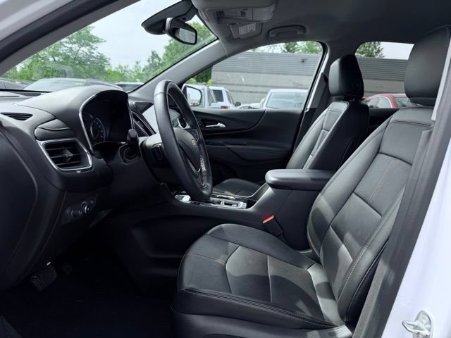 Used 2023 Chevrolet Equinox Premier AWD/4WD image 18