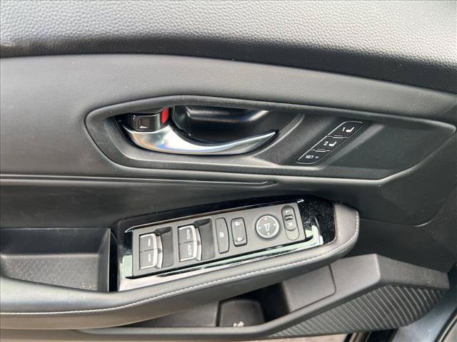 Used 2023 Honda Accord Touring image 12