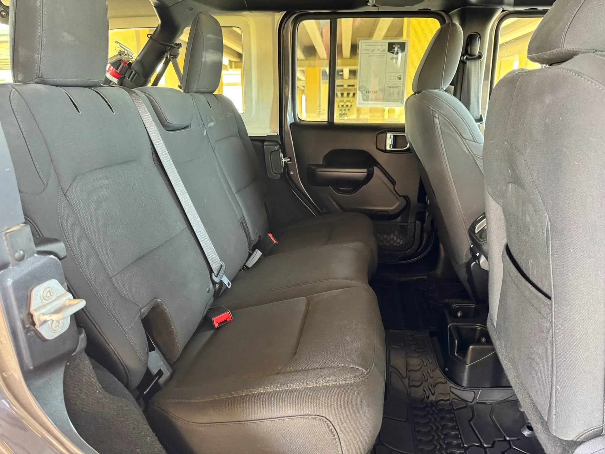 Used 2018 Jeep Wrangler Unlimited Sport S AWD/4WD image 24