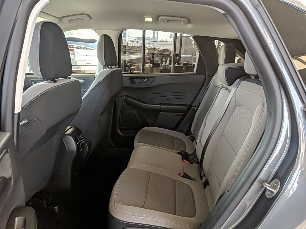 Certified 2022 Ford Escape SE w/ Convenience Package image 10