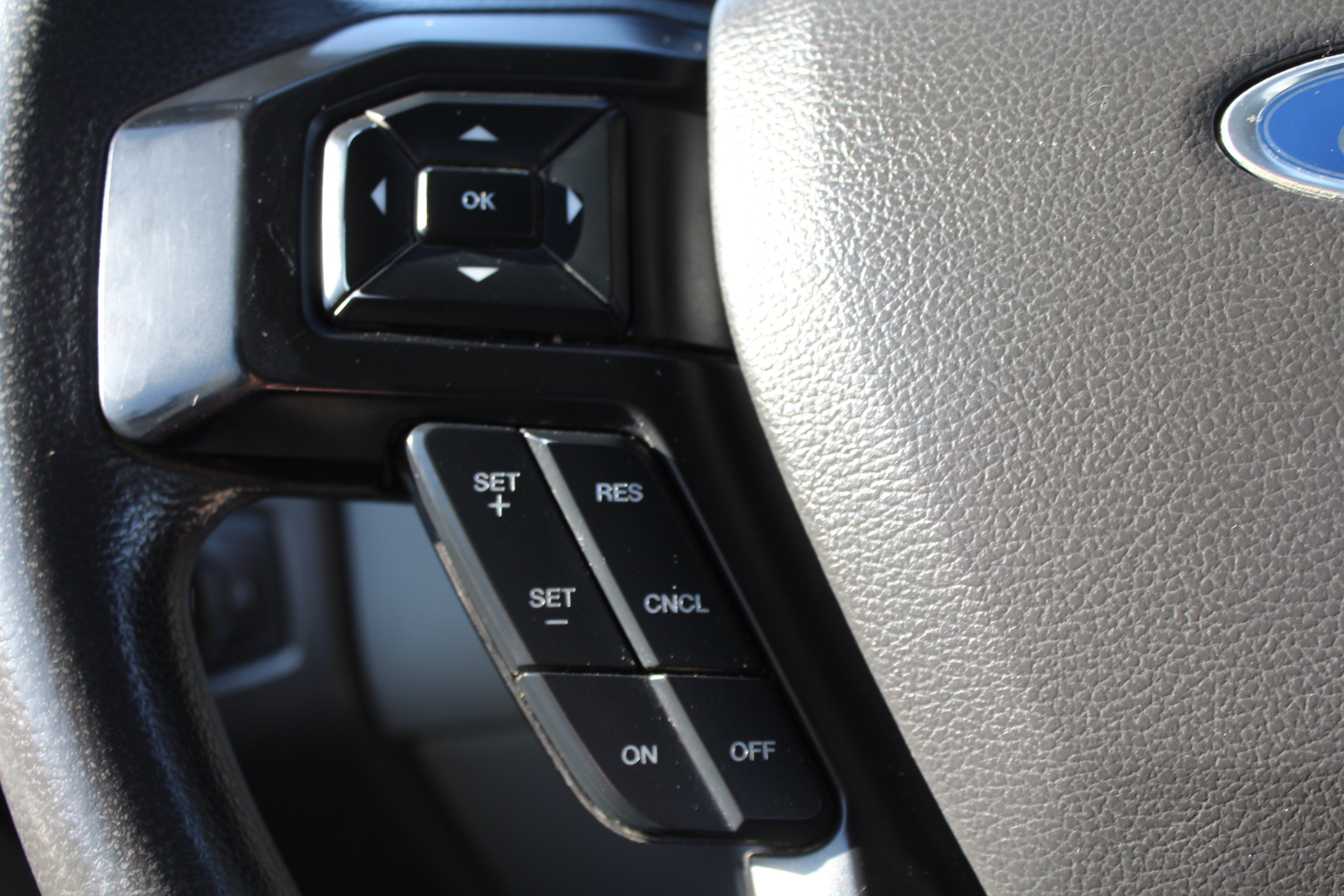 Used 2021 Ford F650 2WD Regular Cab Super Duty image 9
