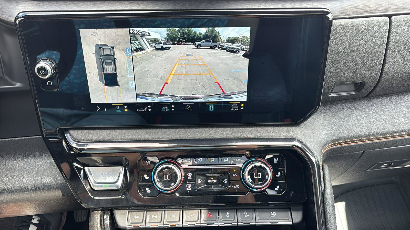 Used 2023 GMC Sierra 1500 AT4 w/ AT4 Premium Package AWD/4WD image 33