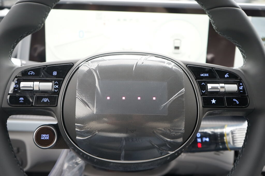 New 2025 Hyundai Ioniq 6 SEL AWD/4WD image 23