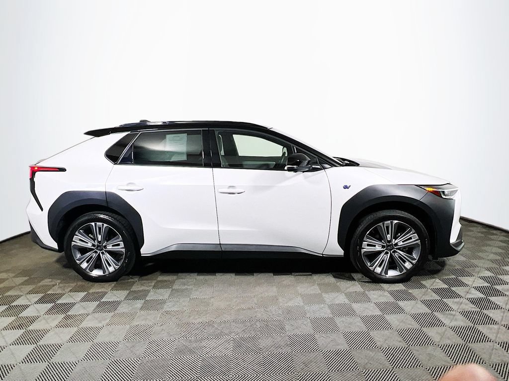 Used 2023 Subaru Solterra AWD image 8