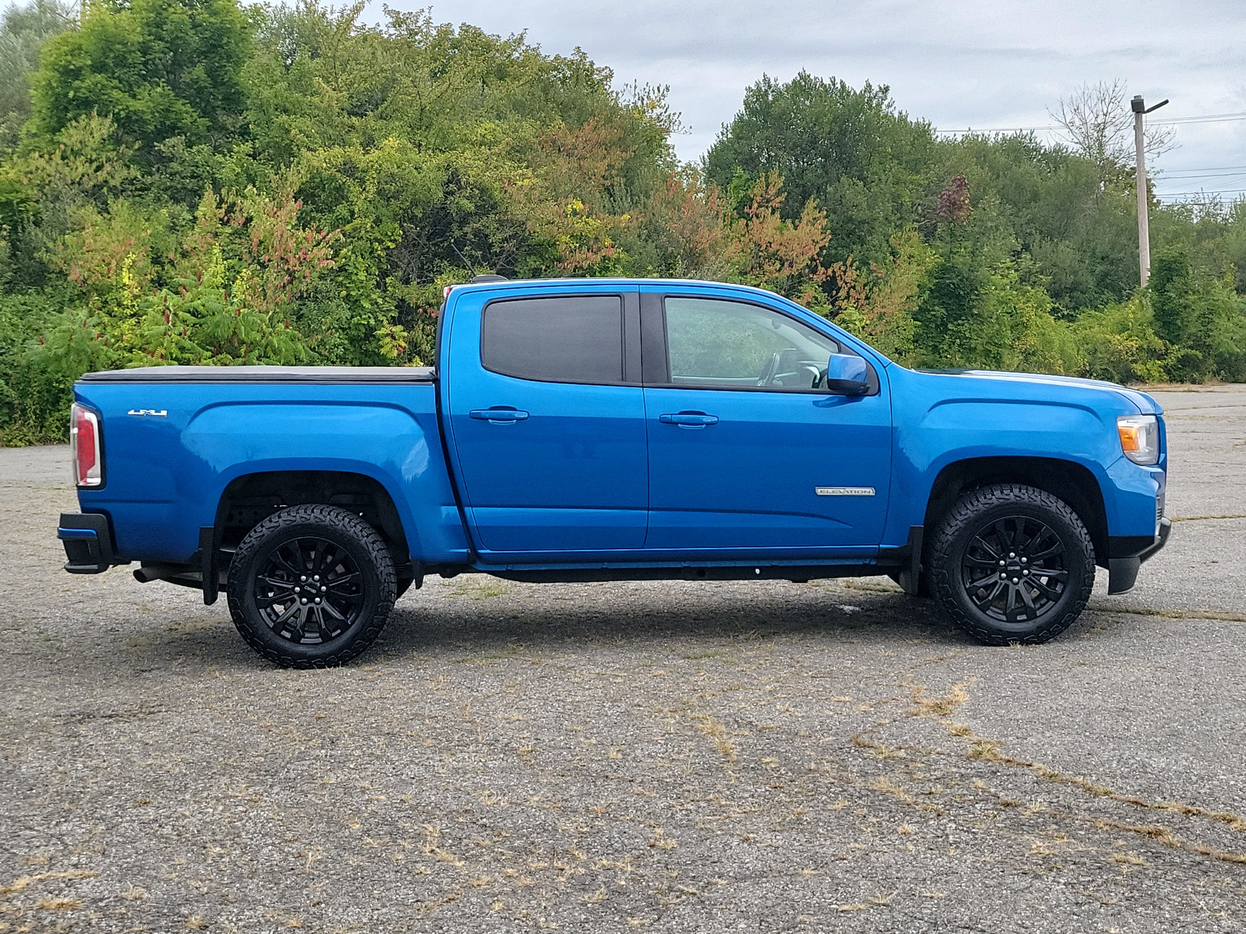 Used 2022 GMC Canyon Elevation w/ Trailering Package AWD/4WD image 4