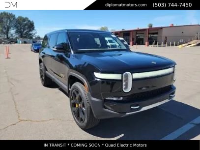 Used 2023 Rivian R1S Adventure image 10