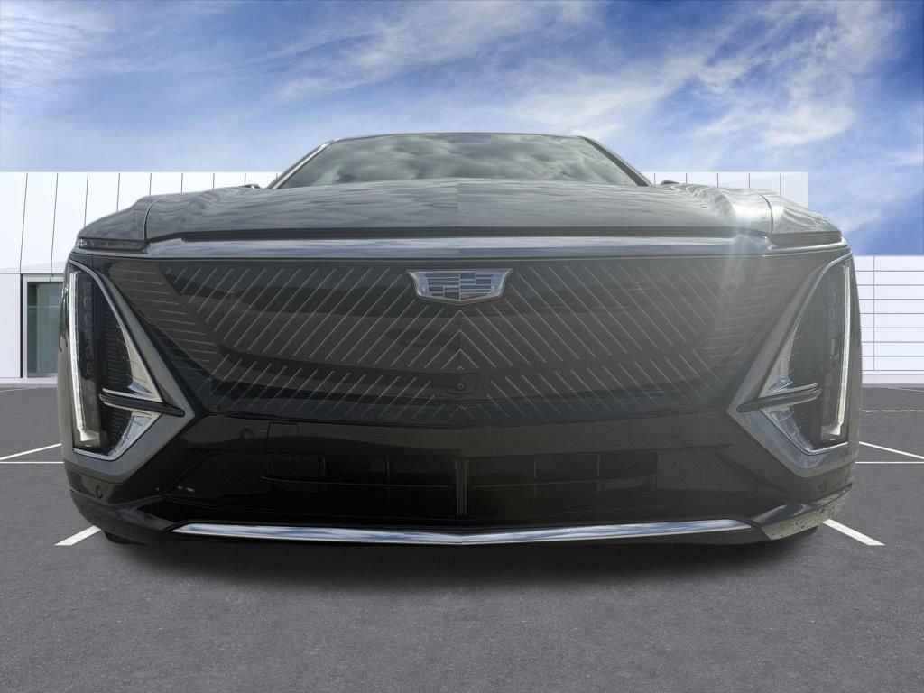 Certified 2024 Cadillac Lyriq Luxury w/ LPO, Floor Liner Package image 7