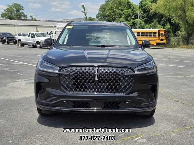New 2026 Lincoln Aviator 2WD w/ Jet Appearance Package image 8