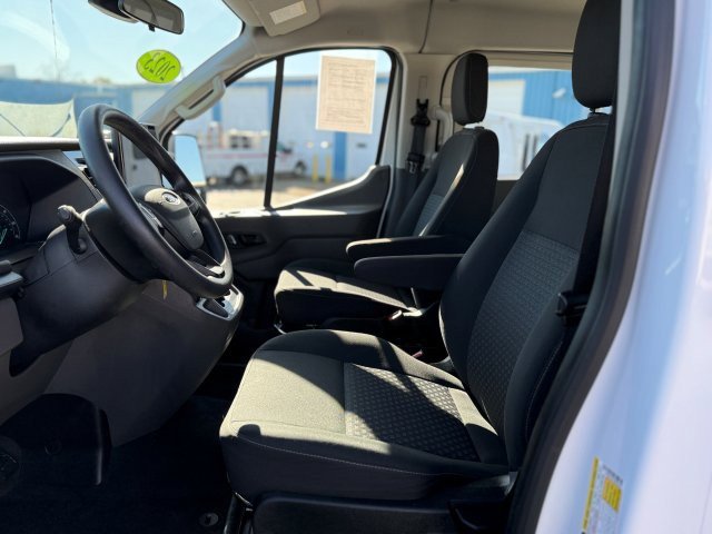 Used 2023 Ford Transit 350 XLT RWD image 13