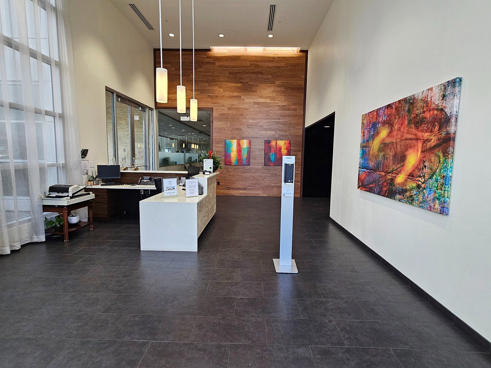 Used 2019 INFINITI QX80 Luxe image 30