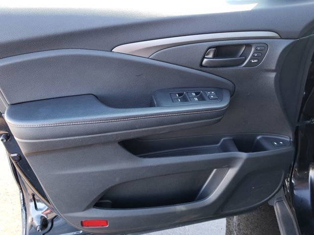 Used 2022 Honda Passport TrailSport image 18