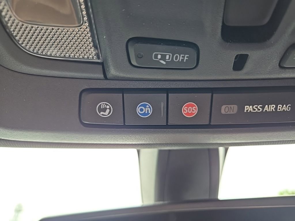 Used 2020 GMC Sierra 1500 AT4 w/ AT4 Premium Package AWD/4WD image 44