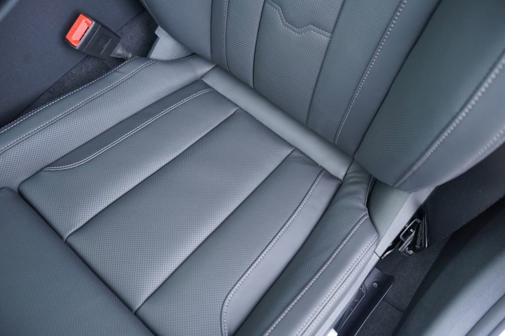 New 2026 BMW 840i w/ M Sport Professional Package RWD image 11