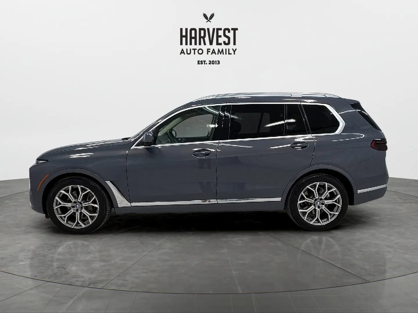 Used 2024 BMW X7 xDrive40i image 2