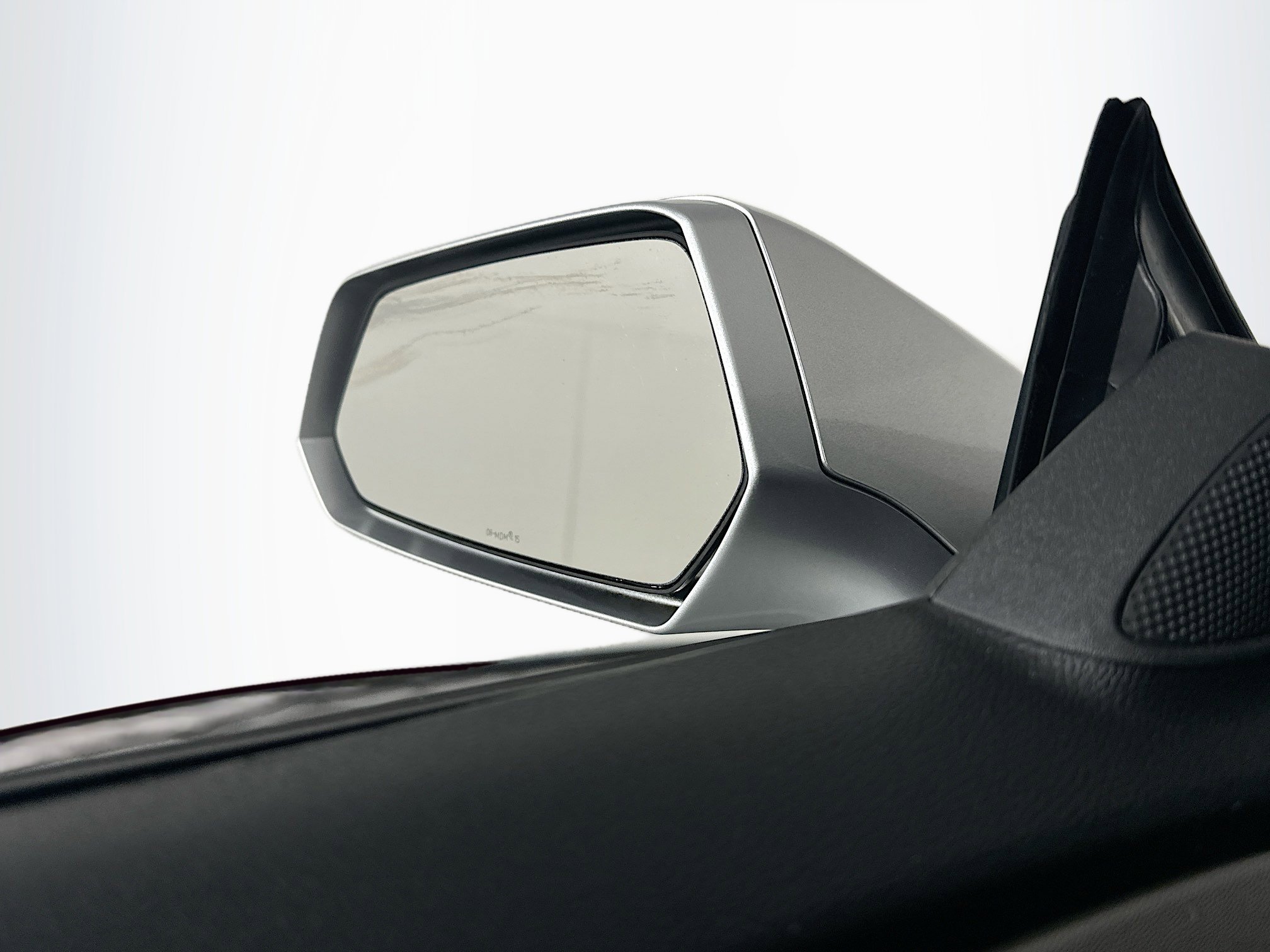 Used 2015 Chevrolet Camaro LS RWD image 16