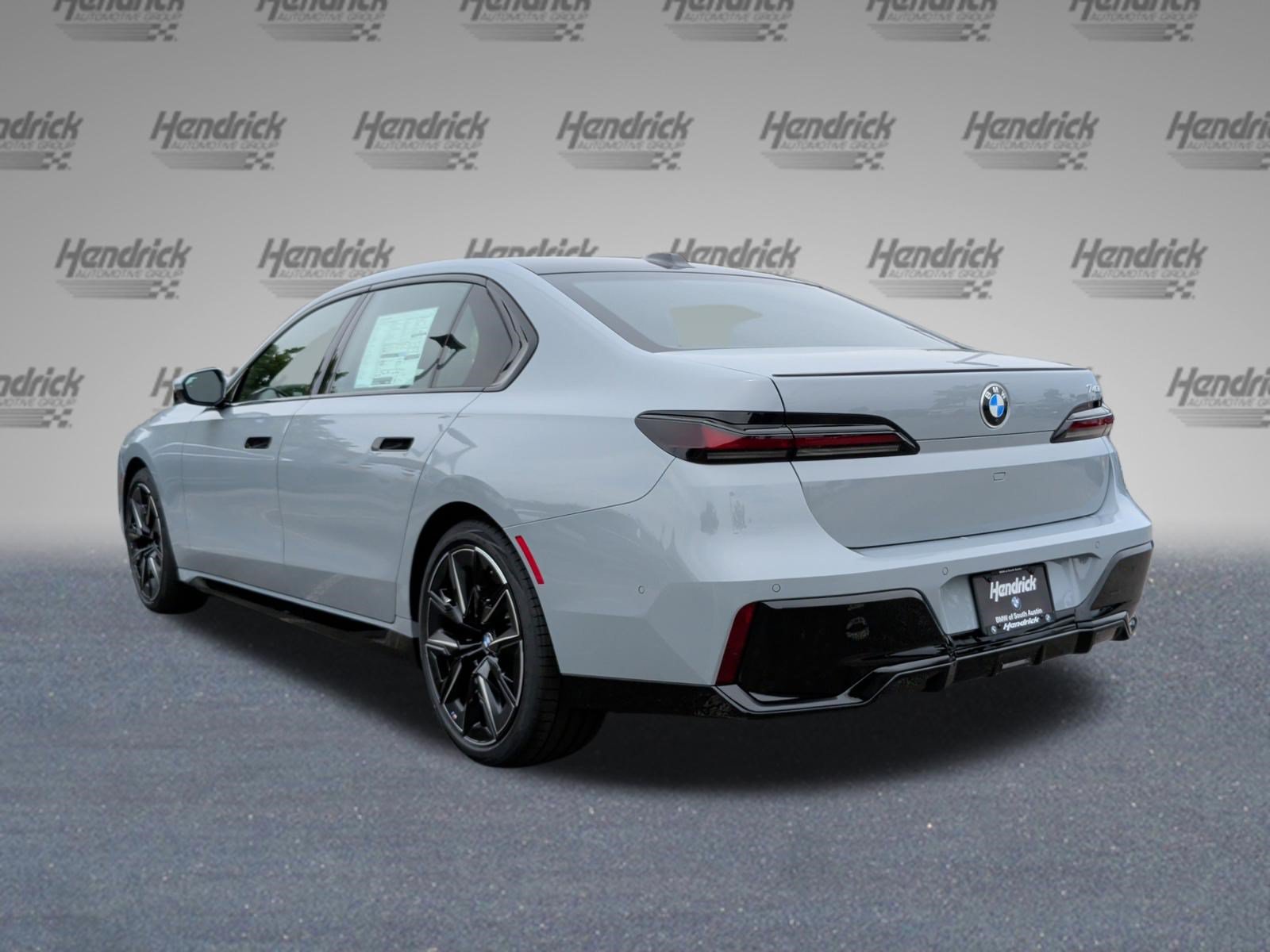New 2026 BMW 740i RWD image 9