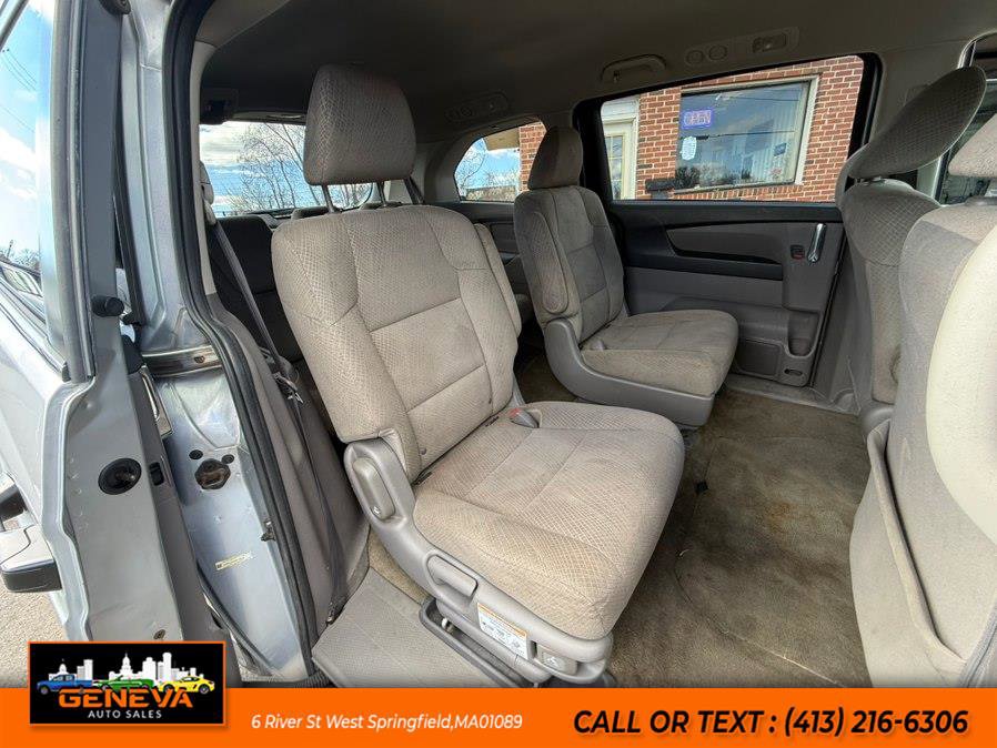 Used 2014 Honda Odyssey LX image 13