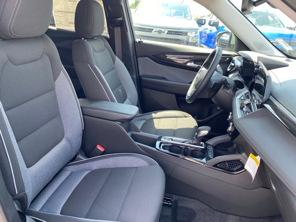 New 2025 Chevrolet TrailBlazer LT w/ Convenience Package image 22