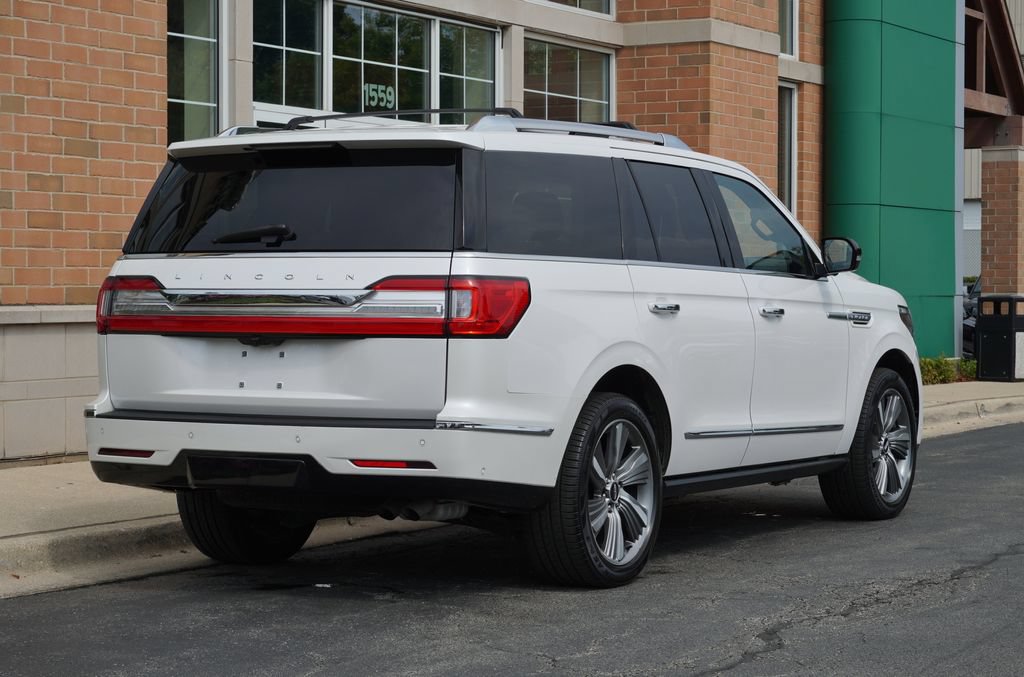 Used 2018 Lincoln Navigator Reserve w/ Technology Package AWD/4WD image 5