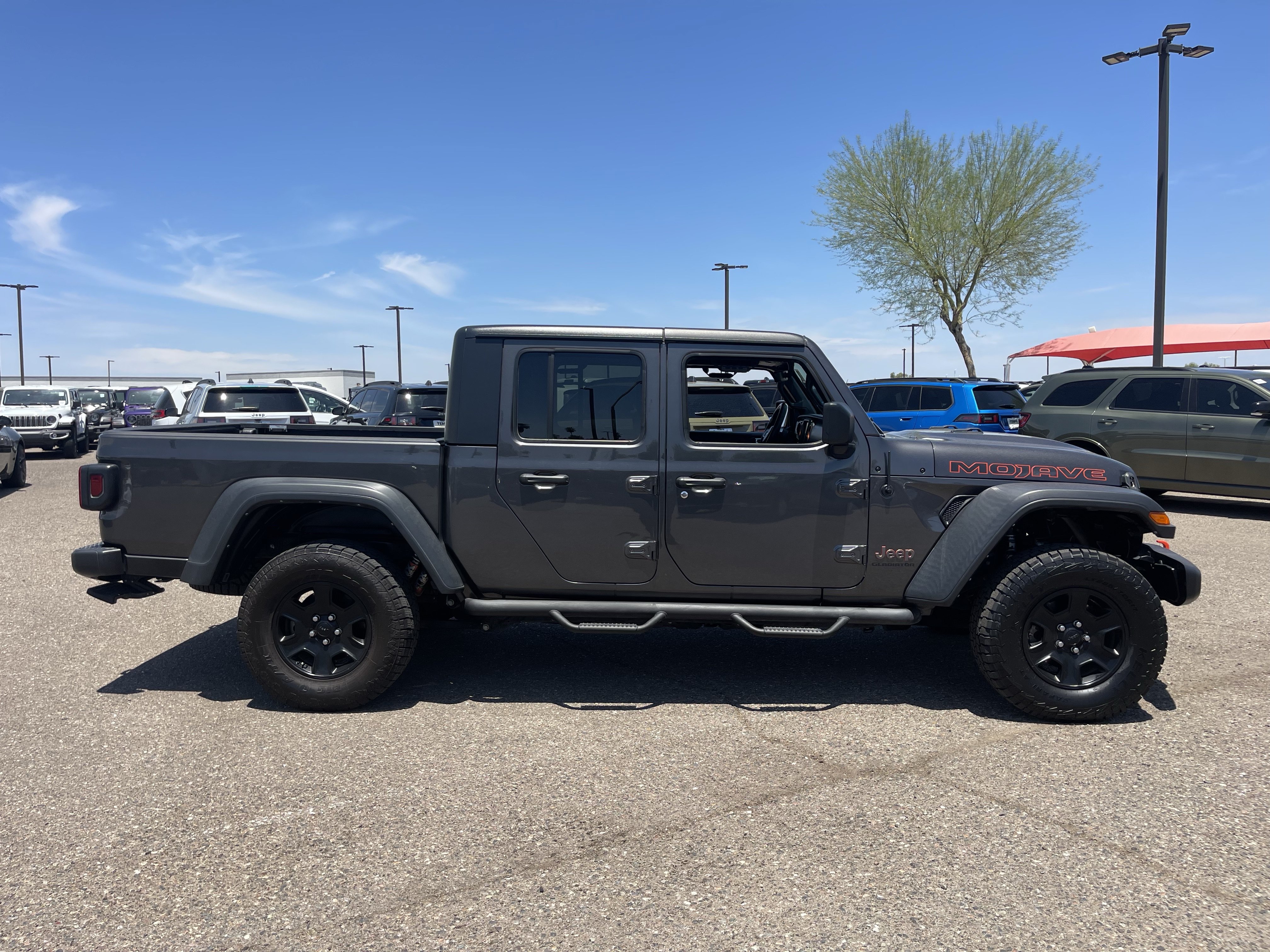 Used 2021 Jeep Gladiator Mojave AWD/4WD image 6