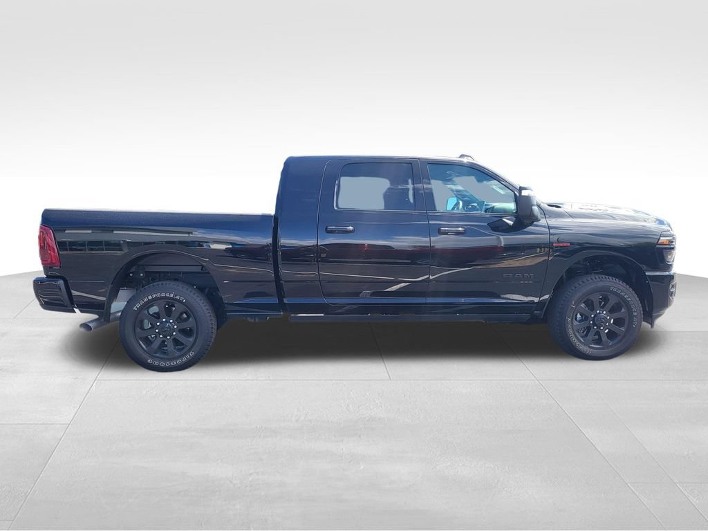 New 2026 RAM 2500 Laramie AWD/4WD image 4