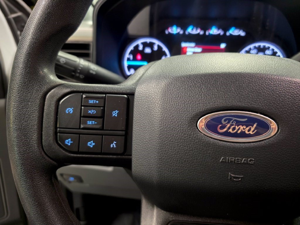 Used 2025 Ford F250 XLT AWD/4WD image 21
