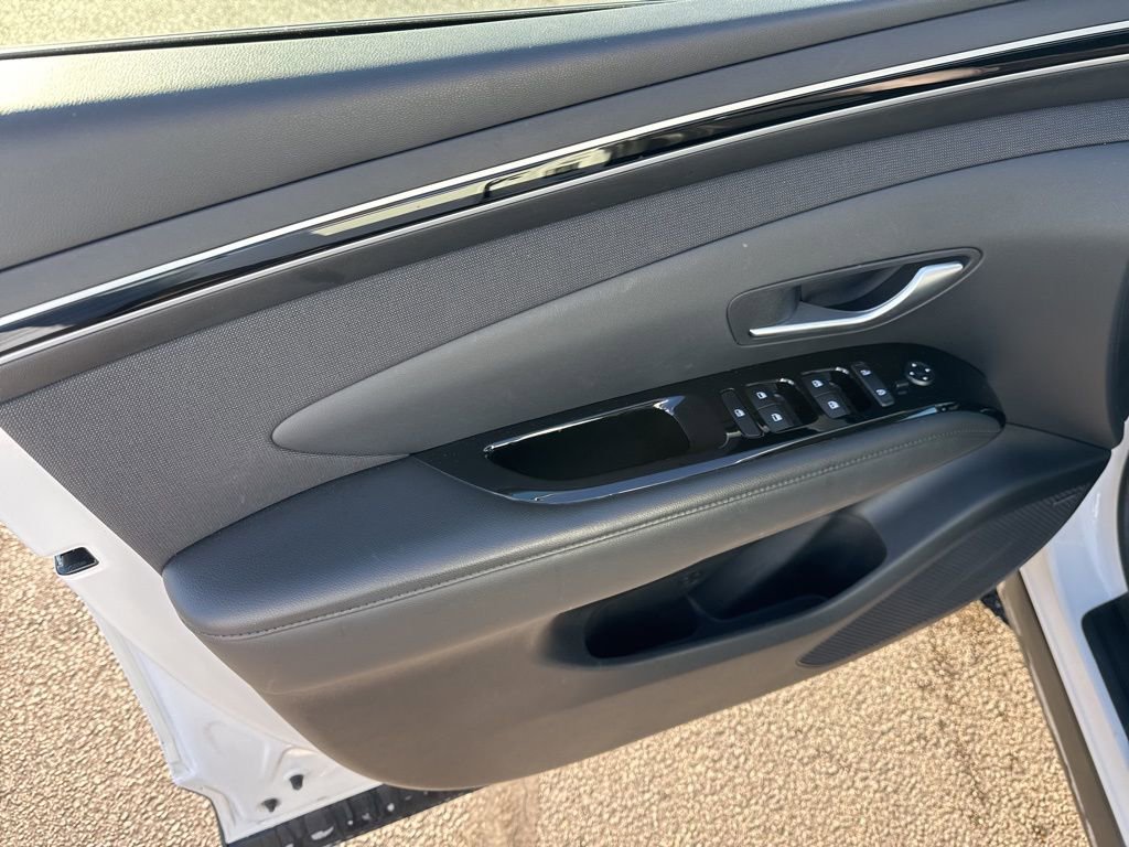 Used 2022 Hyundai Tucson Limited image 6
