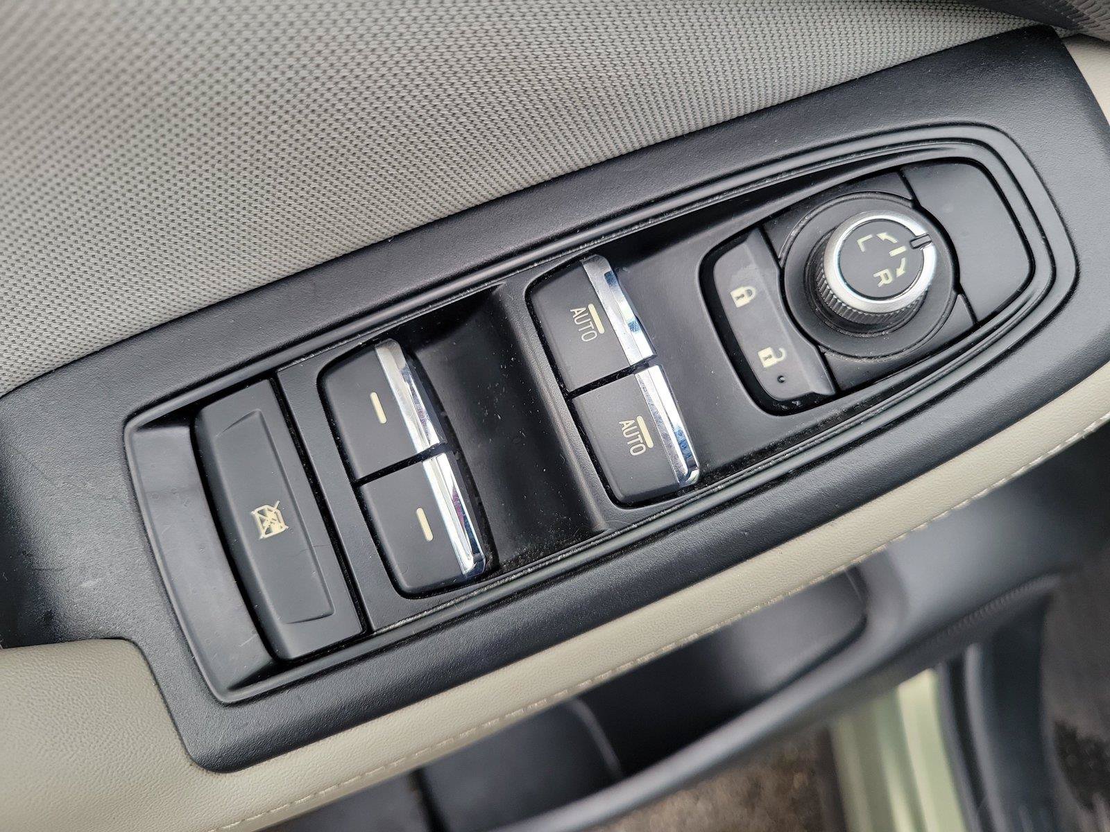 Used 2019 Subaru Forester Premium w/ All-Weather Package AWD/4WD image 19