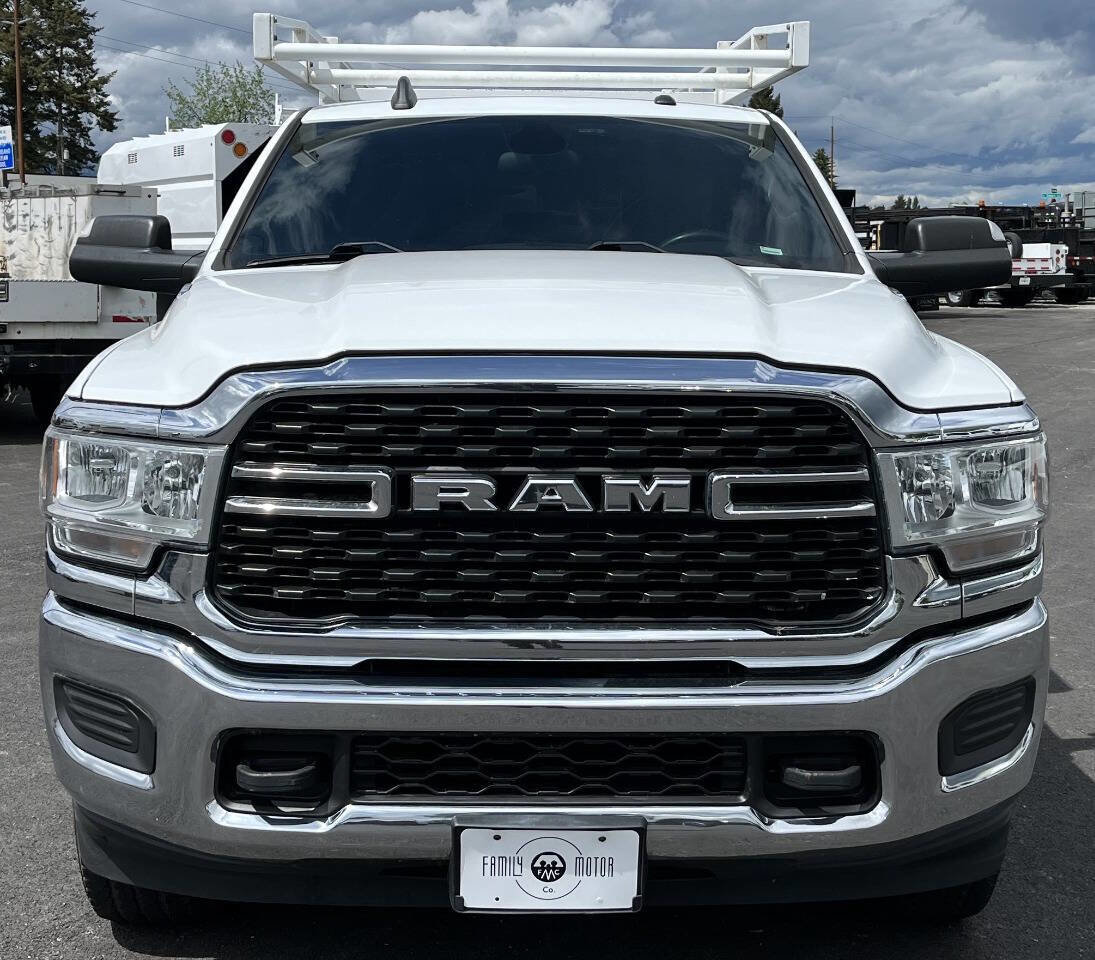 Used 2022 RAM 3500 Big Horn AWD/4WD image 2