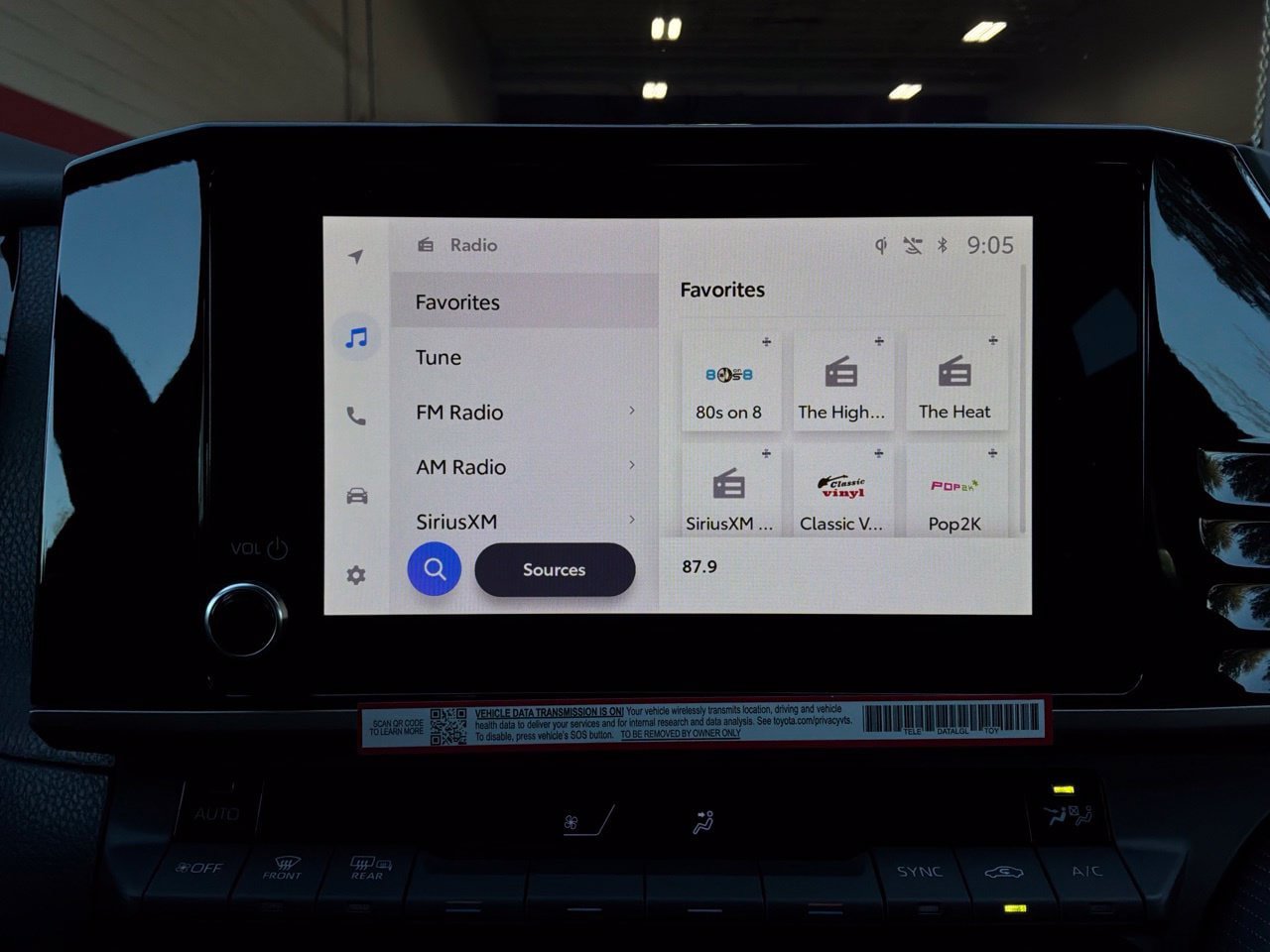 New 2026 Toyota Camry Hybrid w/ Convenience Package FWD image 30