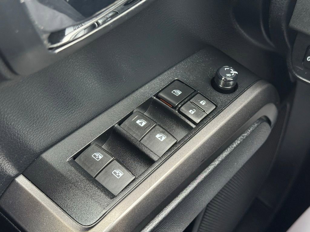 Used 2019 Toyota Tacoma TRD Off-Road image 28